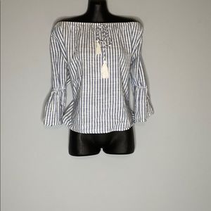 Off the shoulder linen top